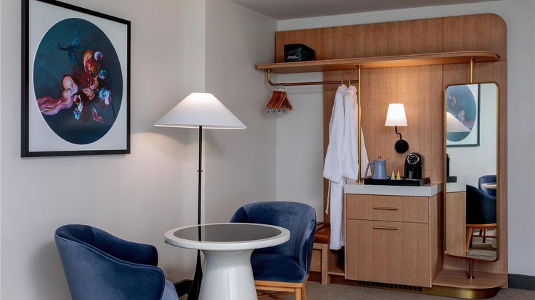 Beacon Hotel & Corporate Quarters Suite
