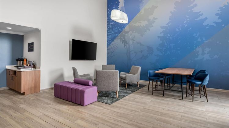 Sleep Inn & Suites Searcy Lobby