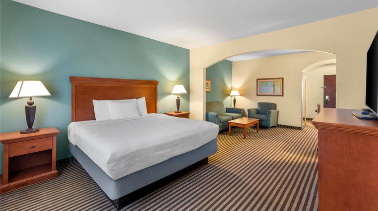 Quality Inn & Suites Marlin Room
