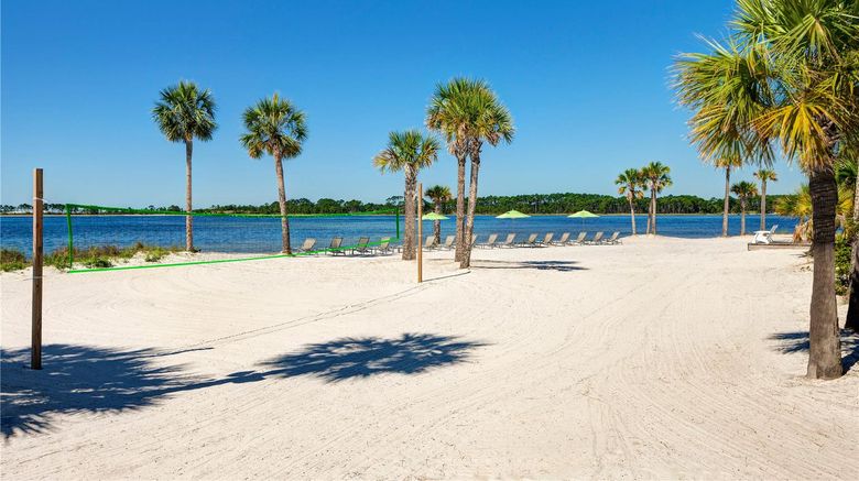 <b>Hilton Vacation Club Bayside Resort Beach</b>. Images powered by <a href="https://iceportal.shijigroup.com/" title="IcePortal" target="_blank">IcePortal</a>.