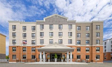 Country Inn & Suites by Radisson, Staten
