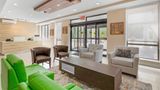 <b>Country Inn & Suites by Radisson, Staten Lobby</b>. Images powered by <a href="https://iceportal.shijigroup.com/" title="IcePortal" target="_blank">IcePortal</a>.