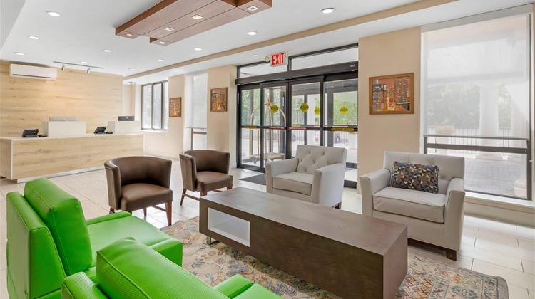 Country Inn & Suites by Radisson, Staten Lobby