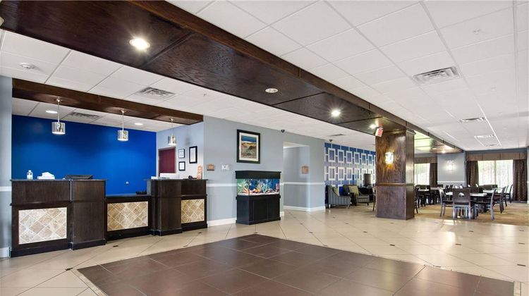 Hotel By Orlinda Lobby