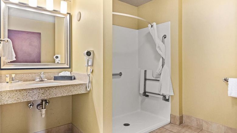 <b>Hotel By Orlinda Room</b>. Images powered by <a href="https://iceportal.shijigroup.com/" title="IcePortal" target="_blank">IcePortal</a>.