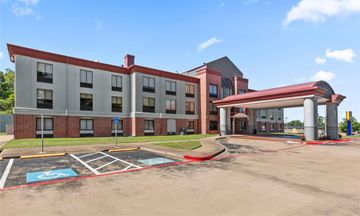 Comfort Inn & Suites Tyler Lindale