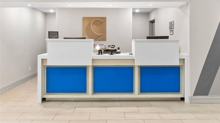 Comfort Inn & Suites Tyler Lindale Lobby