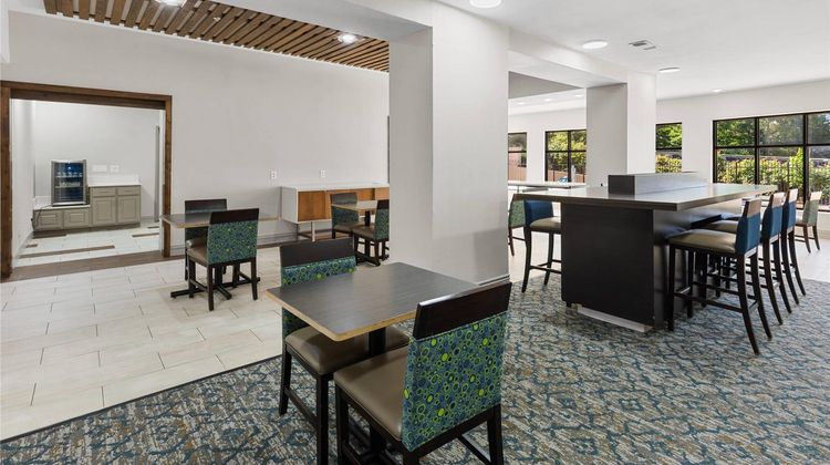 Comfort Inn & Suites Tyler Lindale Restaurant