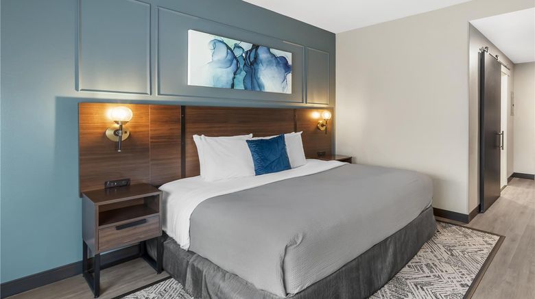 <b>Best Western Plus Rialto Room</b>. Images powered by <a href="https://iceportal.shijigroup.com/" title="IcePortal" target="_blank">IcePortal</a>.