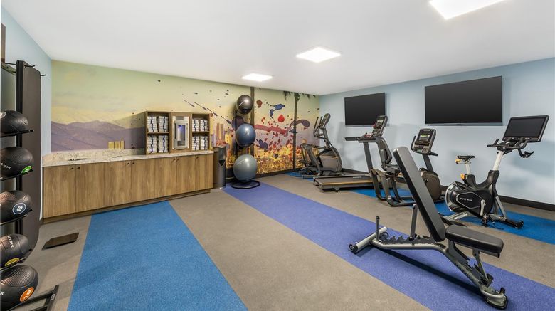 <b>Best Western Plus Rialto Health</b>. Images powered by <a href="https://iceportal.shijigroup.com/" title="IcePortal" target="_blank">IcePortal</a>.