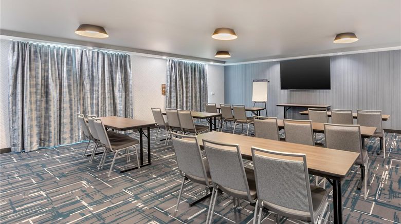 <b>Best Western Plus Rialto Meeting</b>. Images powered by <a href="https://iceportal.shijigroup.com/" title="IcePortal" target="_blank">IcePortal</a>.