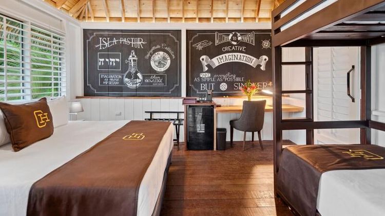 Popa Paradise Beach Resort Room