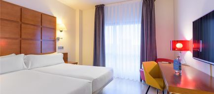 Hotel Zentral Ave Room