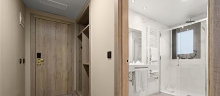 Hotel Zentral Ramiro I Room