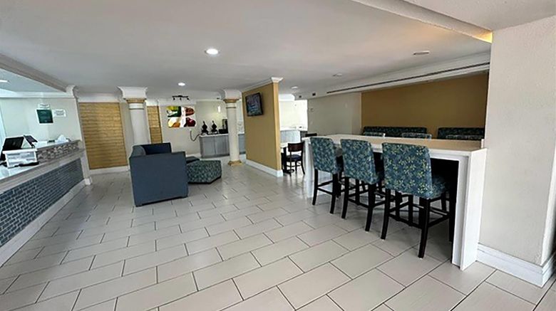 <b>Baymont Nacogdoches Near University Lobby</b>. Images powered by <a href="https://iceportal.shijigroup.com/" title="IcePortal" target="_blank">IcePortal</a>.