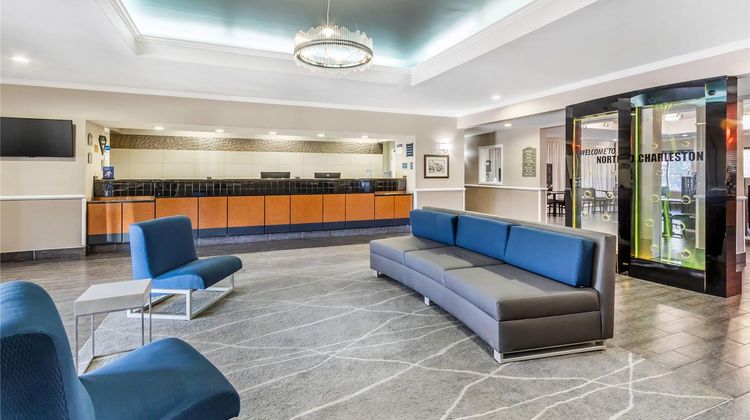 Comfort Inn & Suites North Charleston Lobby