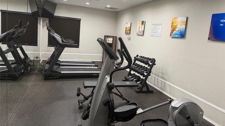Comfort Inn & Suites North Charleston Health