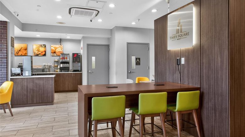 <b>Times Square West Hotel, BW Signature Restaurant</b>. Images powered by <a href="https://iceportal.shijigroup.com/" title="IcePortal" target="_blank">IcePortal</a>.