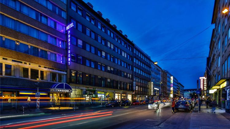 Hotel Praesident Exterior