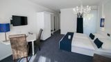 <b>Hotel Braun Room</b>. Images powered by <a href="https://iceportal.shijigroup.com/" title="IcePortal" target="_blank">IcePortal</a>.
