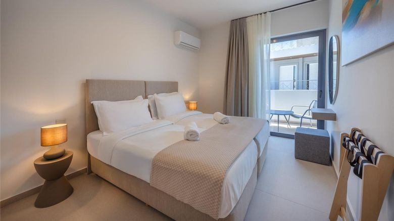 <b>Sokio Piraeus, BW Premier Collection Room</b>. Images powered by <a href="https://iceportal.shijigroup.com/" title="IcePortal" target="_blank">IcePortal</a>.