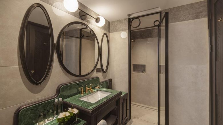 <b>Picardie Hengshan Garden Hotel Room</b>. Images powered by <a href="https://iceportal.shijigroup.com/" title="IcePortal" target="_blank">IcePortal</a>.