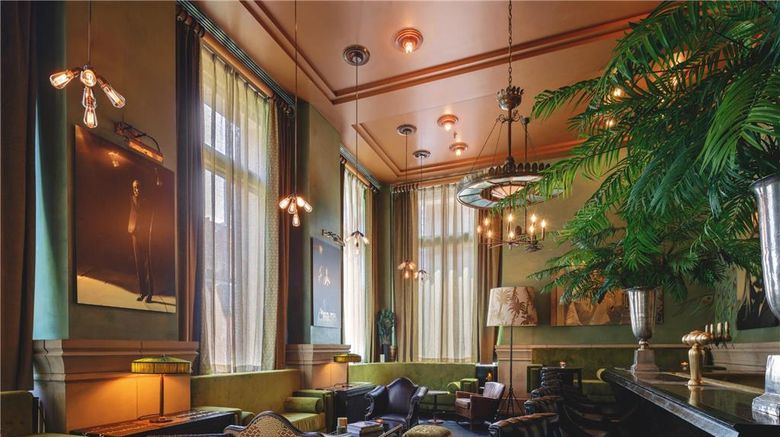<b>Soho Grand Hotel Lobby</b>. Images powered by <a href="https://iceportal.shijigroup.com/" title="IcePortal" target="_blank">IcePortal</a>.