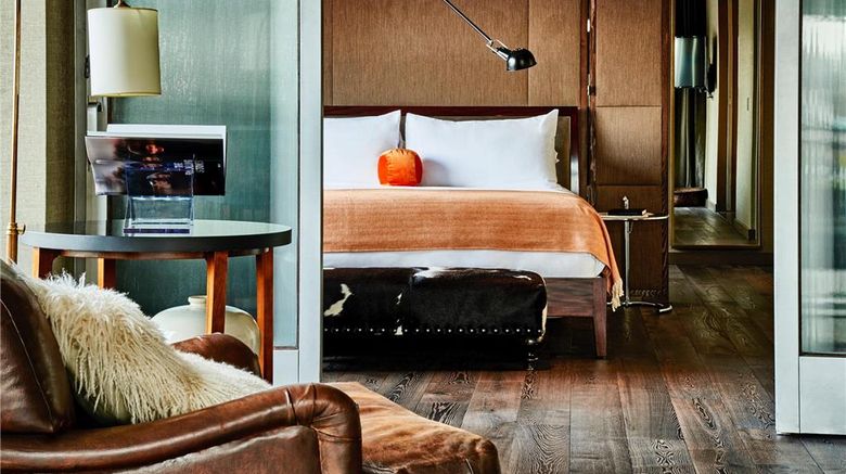 <b>Soho Grand Hotel Suite</b>. Images powered by <a href="https://iceportal.shijigroup.com/" title="IcePortal" target="_blank">IcePortal</a>.