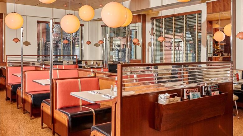 <b>Soho Grand Hotel Restaurant</b>. Images powered by <a href="https://iceportal.shijigroup.com/" title="IcePortal" target="_blank">IcePortal</a>.