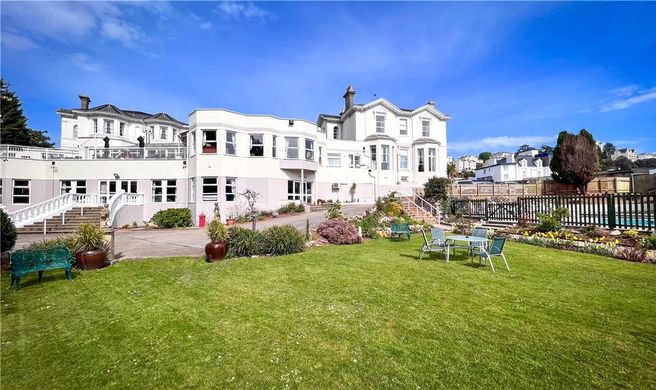 Abbey Sands Hotel Exterior