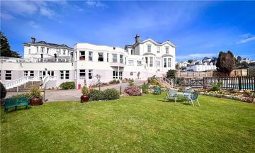 Abbey Sands Hotel