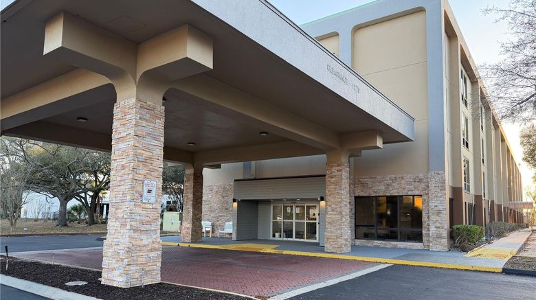 <b>Wingate by Wyndham Jacksonville FL Exterior</b>. Images powered by <a href="https://iceportal.shijigroup.com/" title="IcePortal" target="_blank">IcePortal</a>.