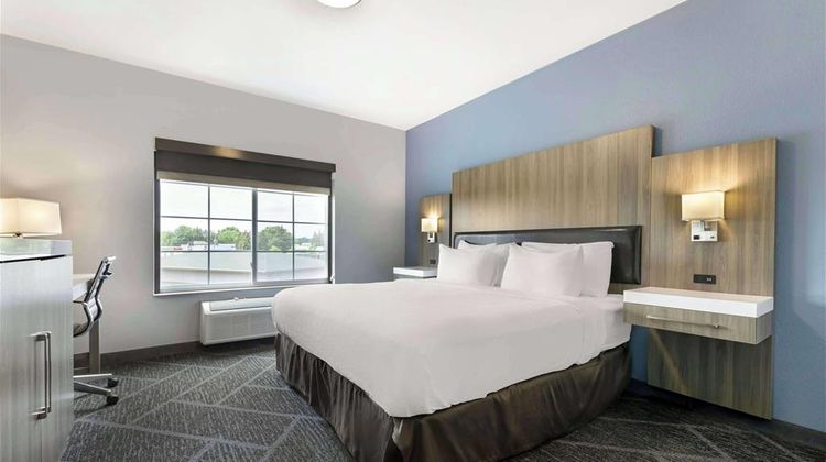 Wyndham Garden Appleton Room