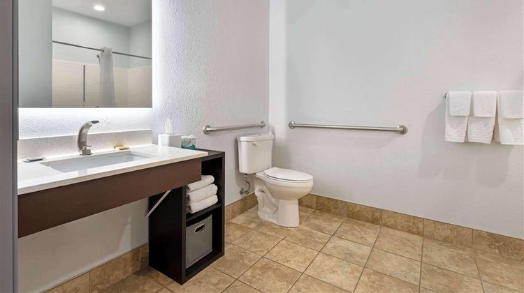 Wyndham Garden Appleton Room