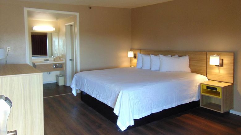 <b>Days Inn by Wyndham Victorville Room</b>. Images powered by <a href="https://iceportal.shijigroup.com/" title="IcePortal" target="_blank">IcePortal</a>.