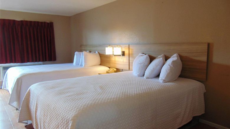 <b>Days Inn by Wyndham Victorville Room</b>. Images powered by <a href="https://iceportal.shijigroup.com/" title="IcePortal" target="_blank">IcePortal</a>.