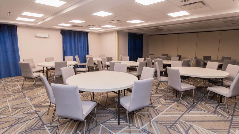 <b>Deer Lake Horizon Hotel, BW Signature Meeting</b>. Images powered by <a href="https://iceportal.shijigroup.com/" title="IcePortal" target="_blank">IcePortal</a>.