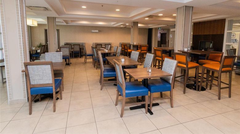 <b>Deer Lake Horizon Hotel, BW Signature Restaurant</b>. Images powered by <a href="https://iceportal.shijigroup.com/" title="IcePortal" target="_blank">IcePortal</a>.