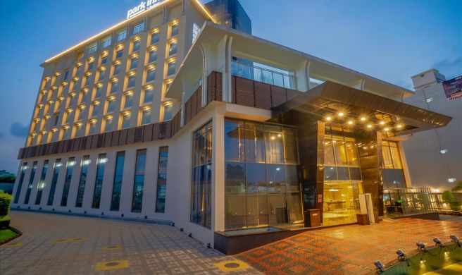 Park Inn by Radisson Lucknow Vikas Nagar Exterior