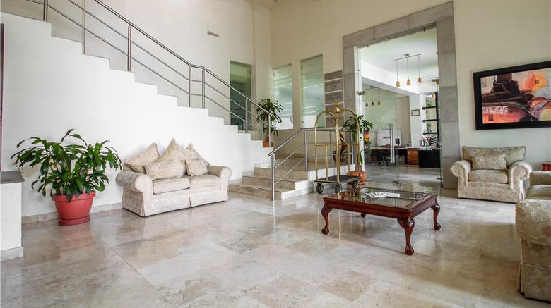 <b>Hecthorny San Carlos Tequisquiapan Lobby</b>. Images powered by <a href="https://iceportal.shijigroup.com/" title="IcePortal" target="_blank">IcePortal</a>.