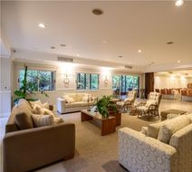 Villa Morra Suites Room