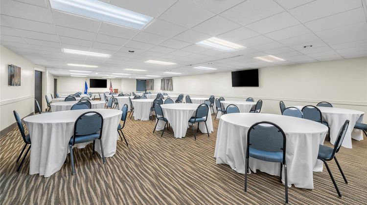 Quality Inn & Suites Black River Falls Meeting