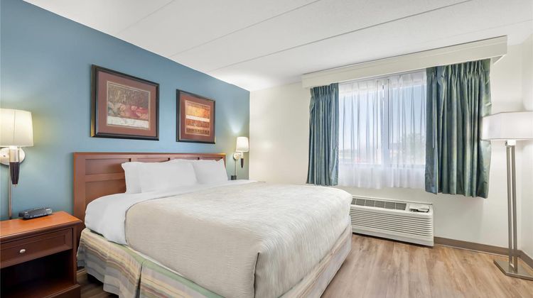 Quality Inn & Suites Black River Falls Suite