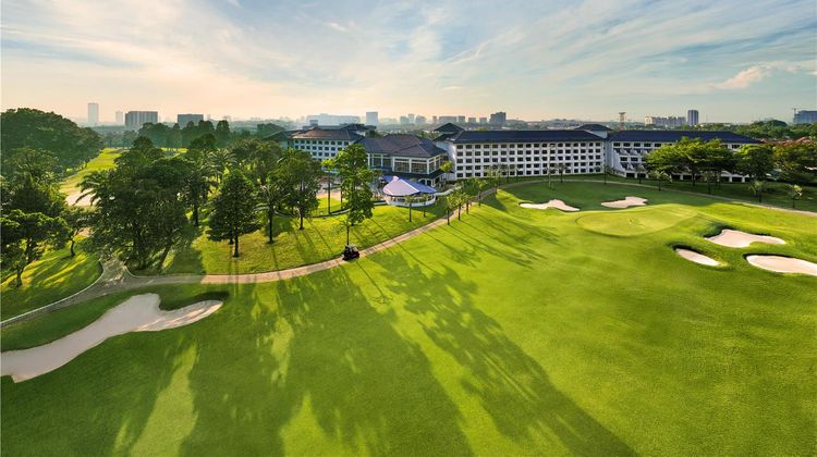 Glenmarie Hotel and Golf Resort Golf