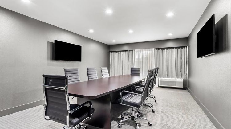 Hourglass Hotel, Trademark Collection Meeting