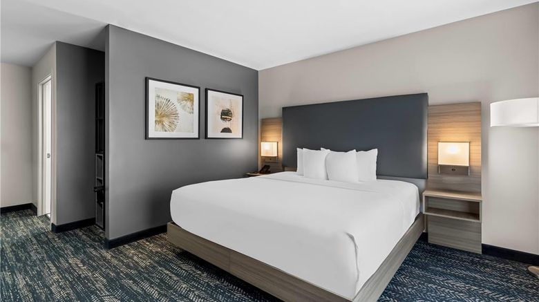 <b>Hourglass Hotel, Trademark Collection Room</b>. Images powered by <a href="https://iceportal.shijigroup.com/" title="IcePortal" target="_blank">IcePortal</a>.