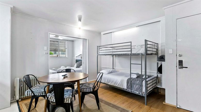 <b>Arkana Motel Suite</b>. Images powered by <a href="https://iceportal.shijigroup.com/" title="IcePortal" target="_blank">IcePortal</a>.