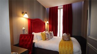 Alexandra Hotel