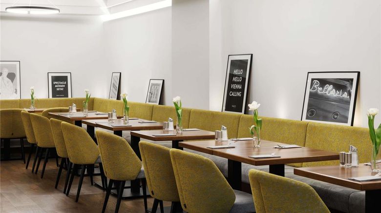 <b>Hotel Rathauspark Restaurant</b>. Images powered by <a href="https://iceportal.shijigroup.com/" title="IcePortal" target="_blank">IcePortal</a>.