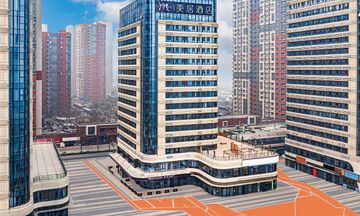 Mercure Jinandong Railway Station